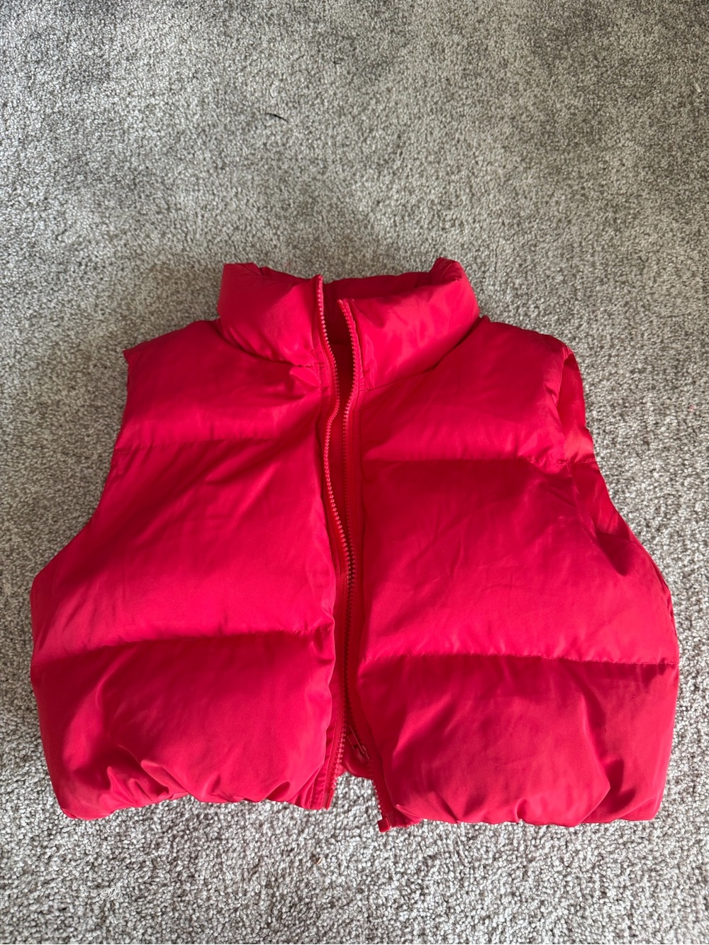 SHEIN Women's Red Puffer Vest
